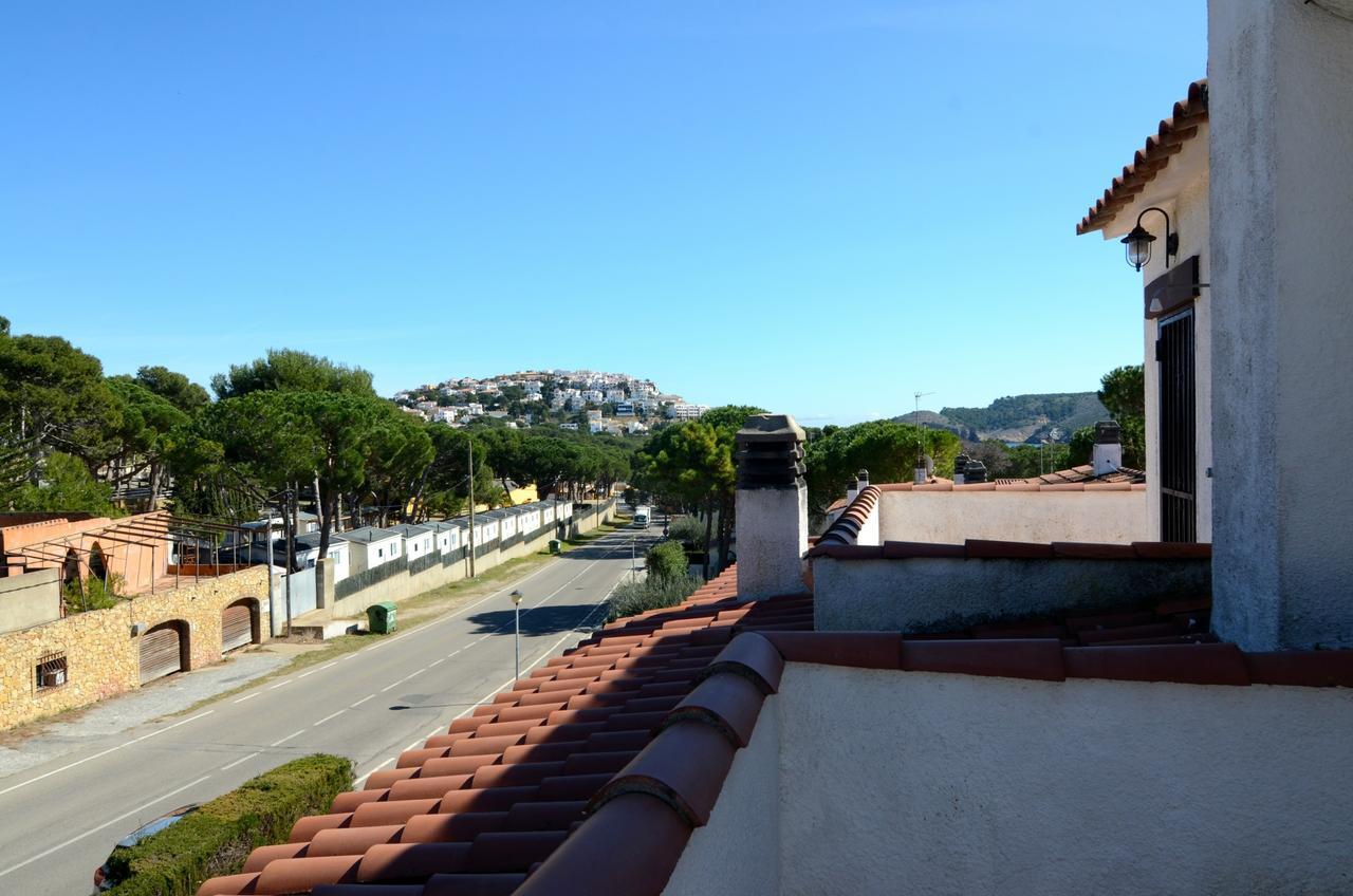 Avinguda Montgo Villa L' Escala Buitenkant foto