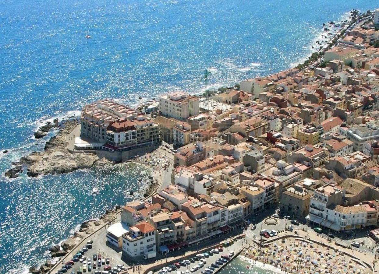 Avinguda Montgo Villa L' Escala Buitenkant foto
